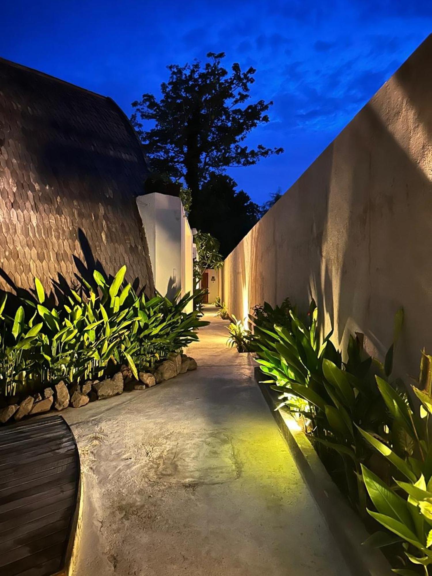 Abian Klumpu Villa & Spa Sanur Esterno foto